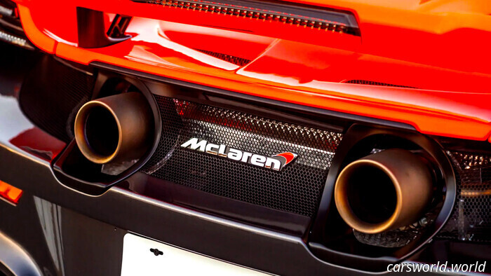 It Cost $56,000 to Paint This Supercar in the Colors of a Cigarette Brand | Carscoops